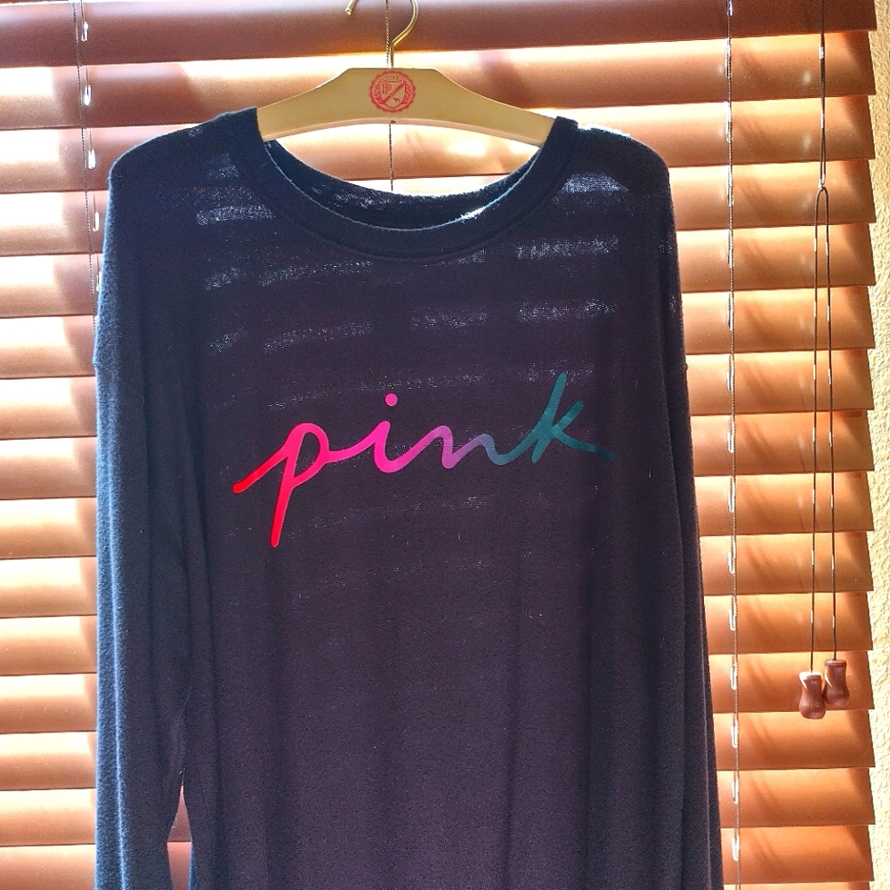 Nwt Vs Pink Long sleeve top